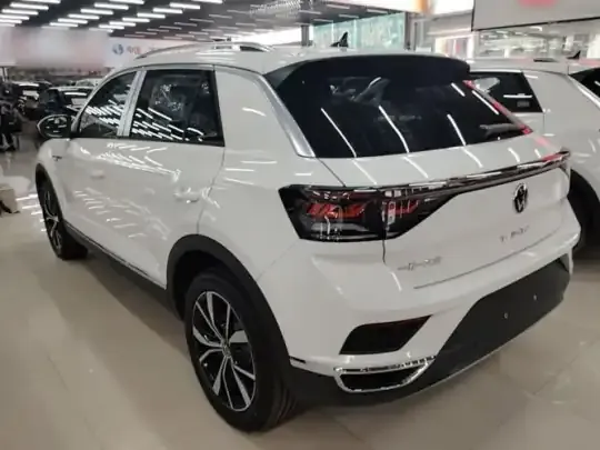 Volkswagen T-ROC 2026 (100 км)