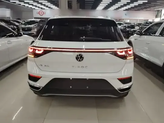 Volkswagen T-ROC 2026 (100 км)
