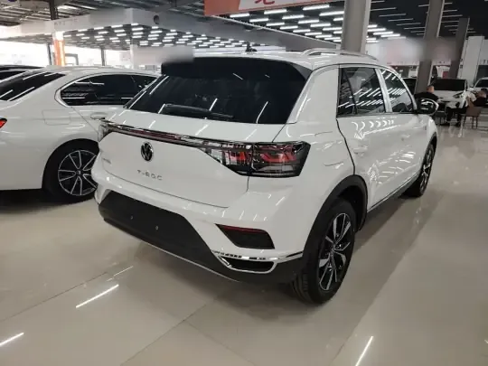 Volkswagen T-ROC 2026 (100 км)