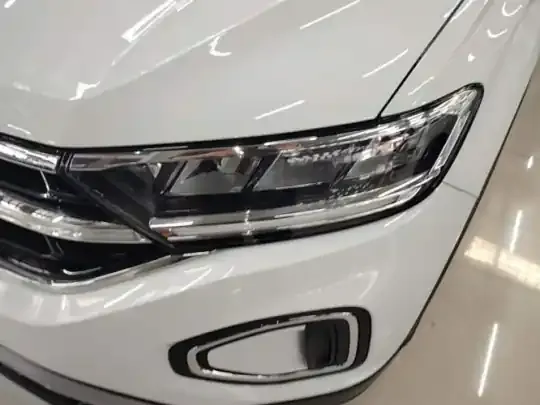 Volkswagen T-ROC 2026 (100 км)