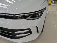 Volkswagen Golf 2026 (400 км)