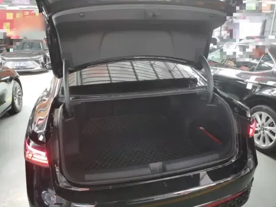 Volkswagen Passat 2026 (2100 км)