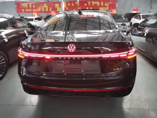 Volkswagen Passat 2026 (2100 км)