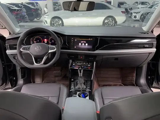 Volkswagen Passat 2026 (1100 км)