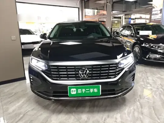 Volkswagen Passat 2026 (13300 км)