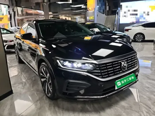 Volkswagen Passat 2026 (13300 км)