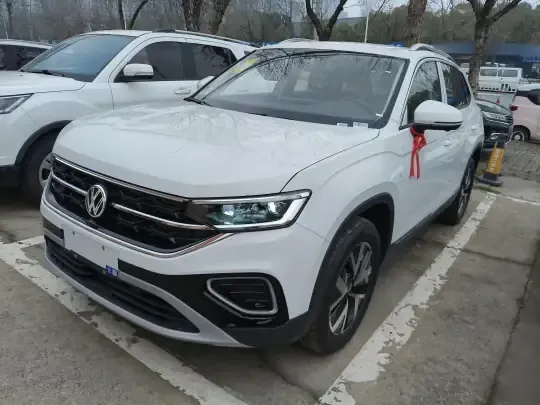 Volkswagen Tayron 2026 (300 км)