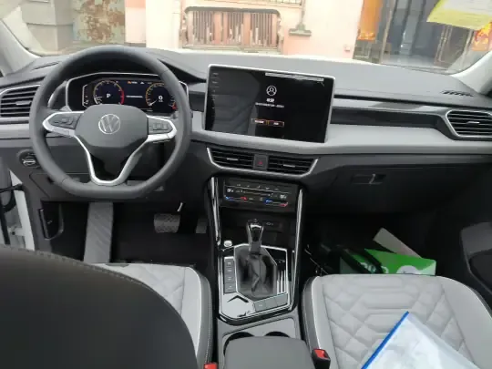 Volkswagen Tayron 2026 (300 км)