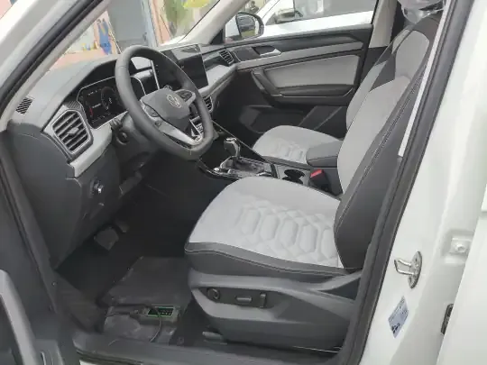 Volkswagen Tayron 2026 (300 км)