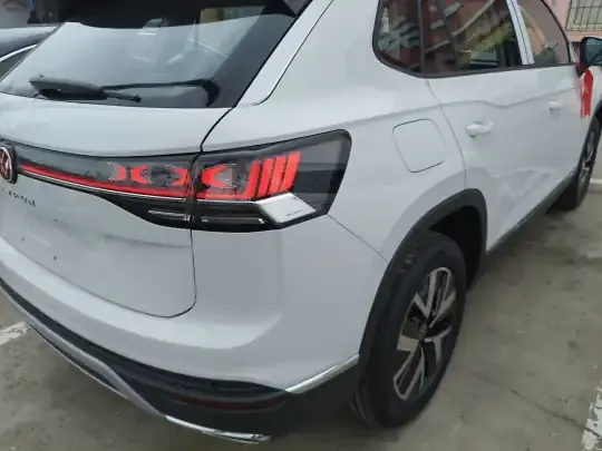 Volkswagen Tayron 2026 (300 км)