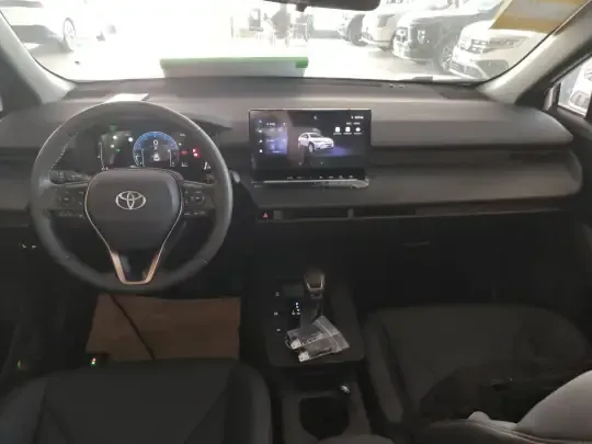 Toyota FRONTLANDER 2026 (500 км)