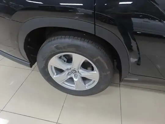 Toyota Highlander 2026 (100 км)