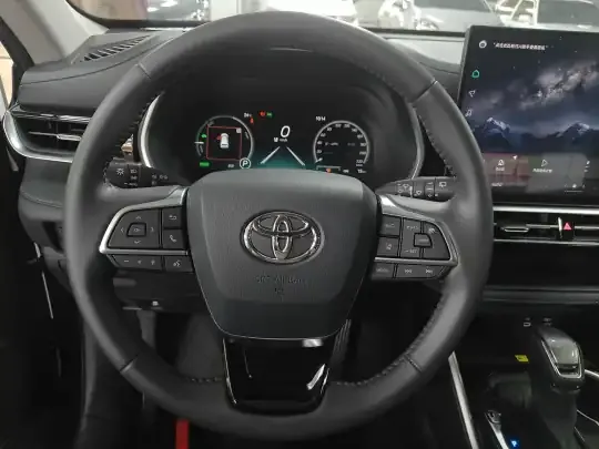 Toyota Highlander 2026 (100 км)