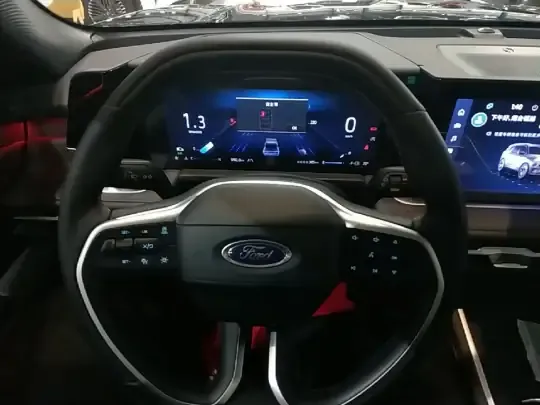 Ford Edge 2026 (1800 км)
