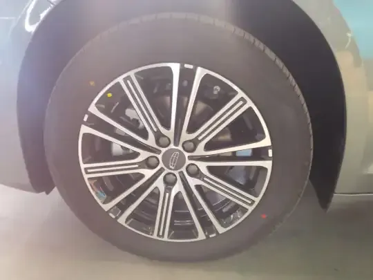 Geely Auto Preface 2026 (100 км)
