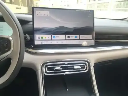 Geely Galaxy Stellar 6 2026 (100 км)