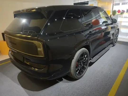 Zeekr 9X 2025 (100 км)