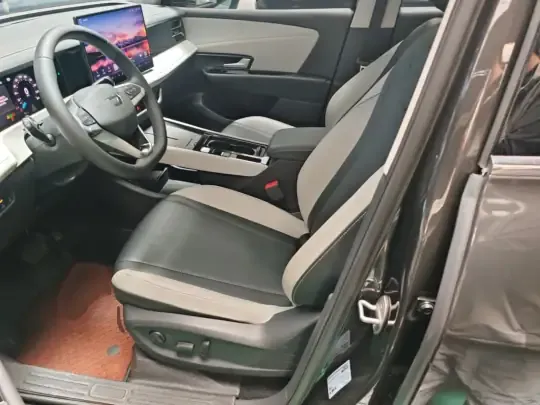 Jetta VS8 2026 (7900 км)