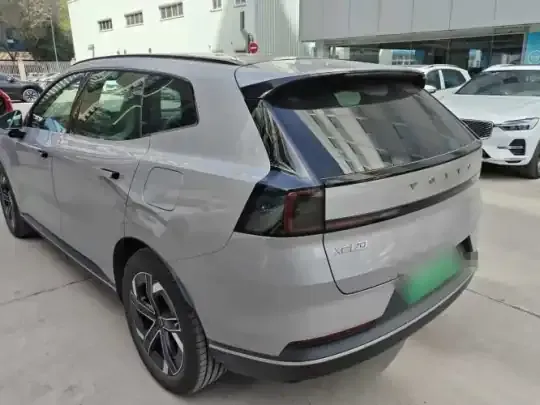 Volvo XC70 Plug-in Hybrid 2026 (20000 км)