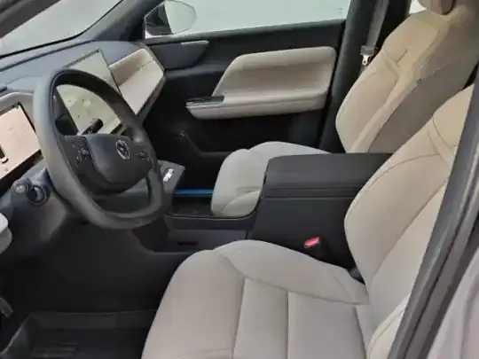 Volvo XC70 Plug-in Hybrid 2026 (20000 км)