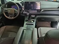Toyota Granvia 2026 (6200 км)