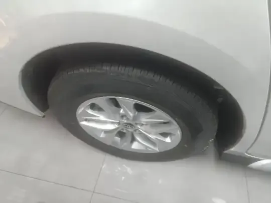 Toyota Granvia 2026 (100 км)