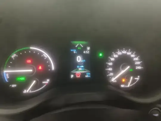 Toyota Granvia 2026 (100 км)