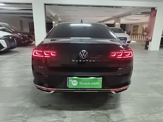 Volkswagen Magotan 2026 (6200 км)