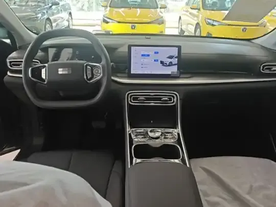 Geely Galaxy Stellar 6 2026 (100 км)