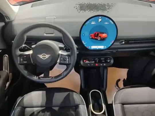 MINI Electric ACEMAN 2025 (28600 км)