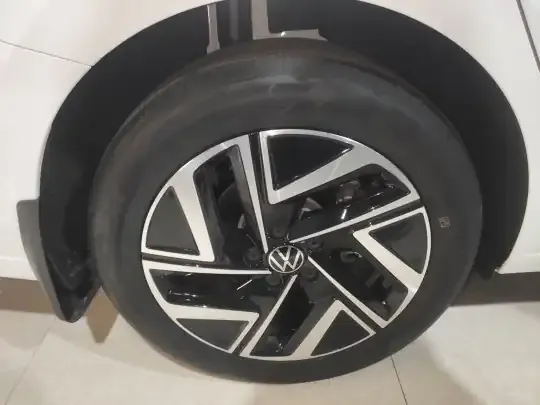 Volkswagen Sagitar 2026 (100 км)