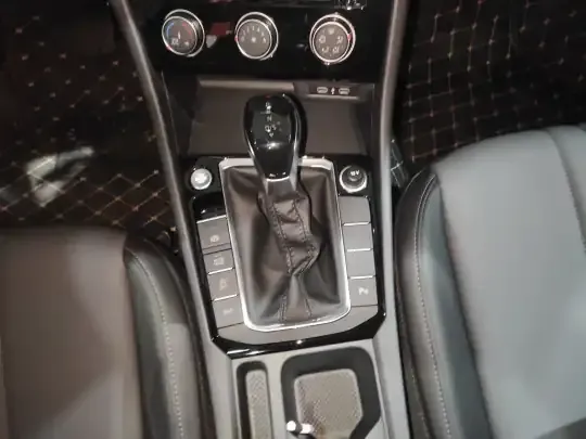 Volkswagen Sagitar 2026 (100 км)