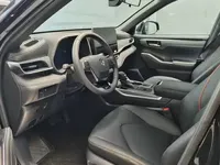 Toyota Crown Kluger 2026 (300 км)