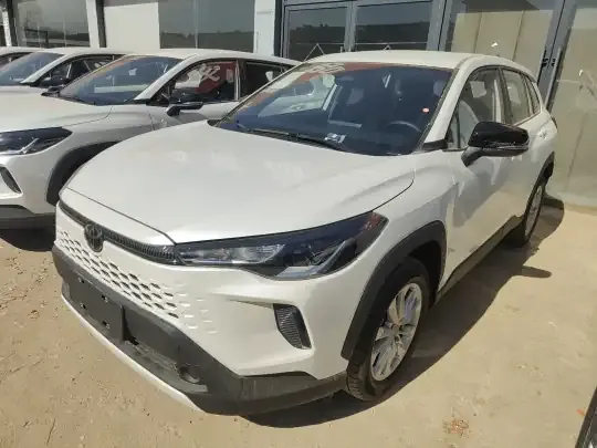 Toyota Corolla Cross 2026 (100 км)