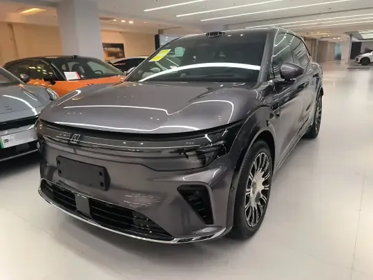 Zeekr 7X 2026 (200 км)
