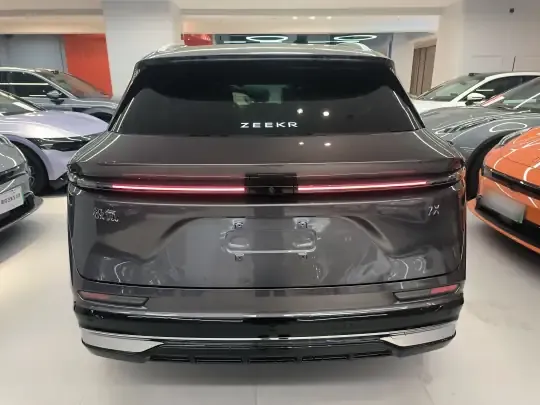 Zeekr 7X 2026 (200 км)
