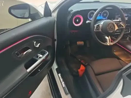 Mercedes-Benz CLA Electric 2025 (700 км)