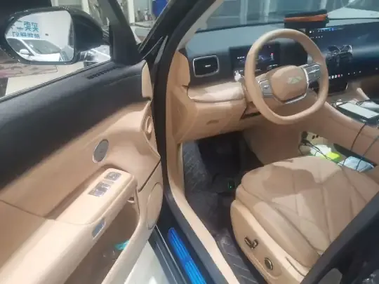Chery T11 2026 (2500 км)
