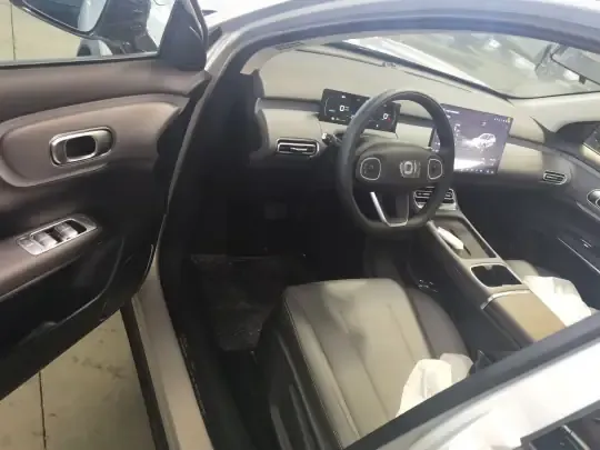 CHANGAN NEVO Q05 2026 (300 км)