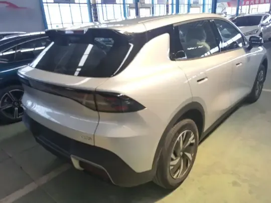 CHANGAN NEVO Q05 2026 (300 км)