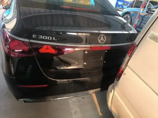 Mercedes-Benz E-Class 2026 (100 км)