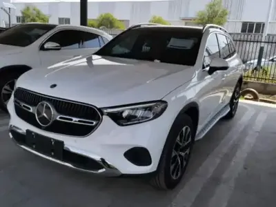 Mercedes-Benz GLC 2026 (2400 км)