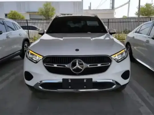 Mercedes-Benz GLC 2026 (2400 км)