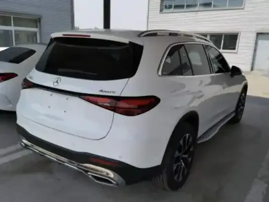 Mercedes-Benz GLC 2026 (2400 км)