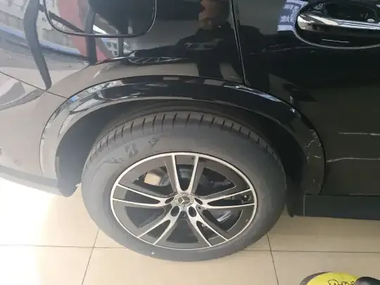 Mercedes-Benz GLC 2026 (100 км)