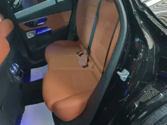 Mercedes-Benz GLC 2026 (1400 км)