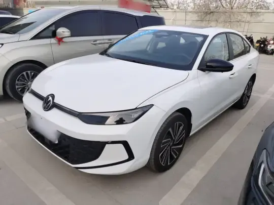 Volkswagen Lavida 2026 (700 км)
