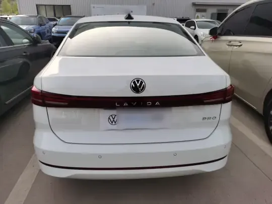 Volkswagen Lavida 2026 (700 км)