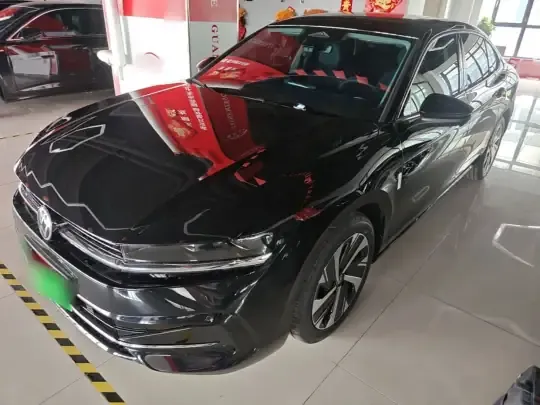 Volkswagen Magotan 2026 (600 км)