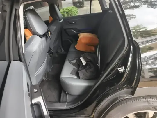Toyota RAV4 2026 (3500 км)